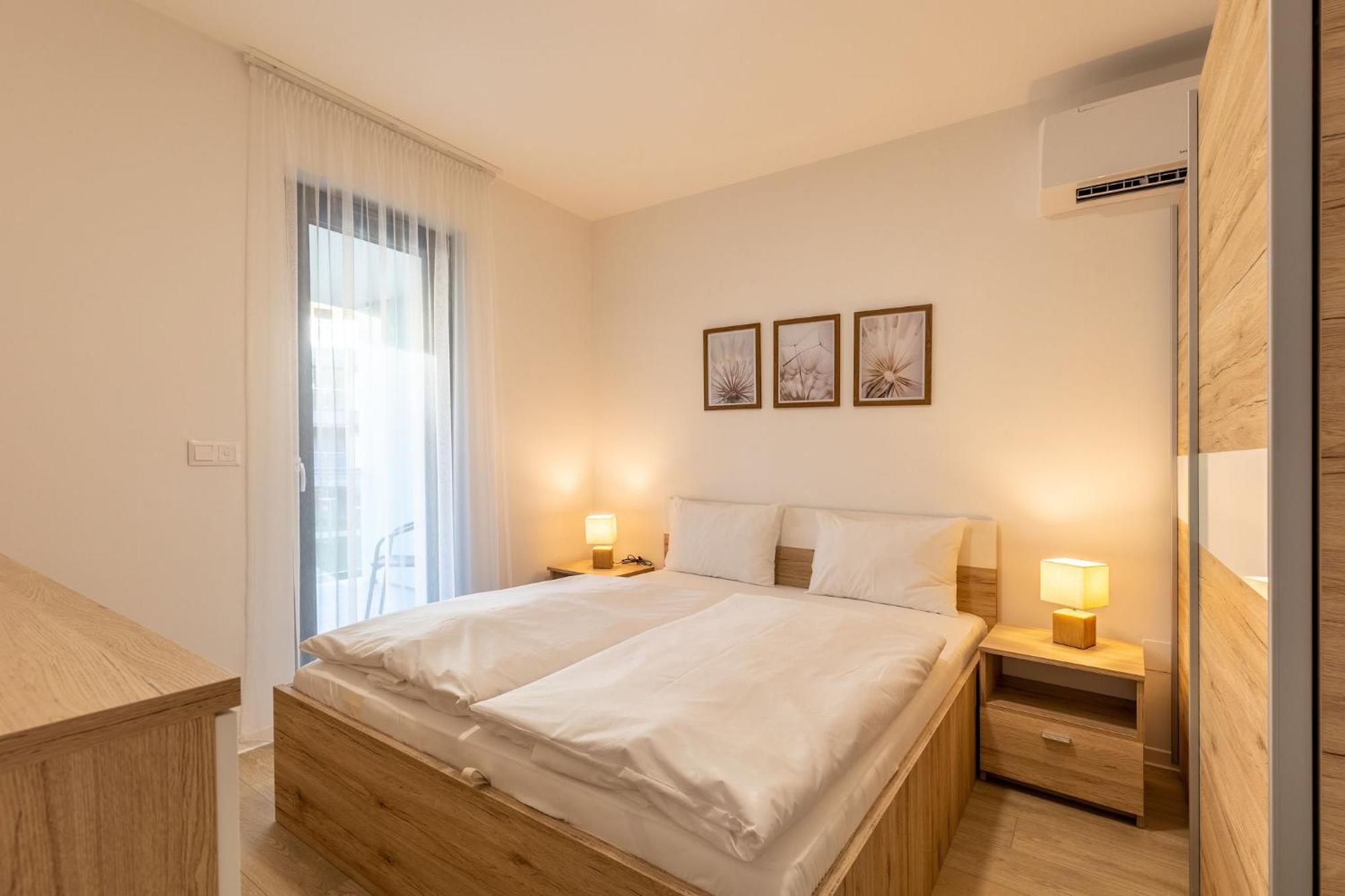 Casa Romana Apartmanok Siofok By Bltn Екстер'єр фото